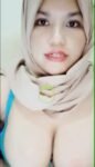 Tantri Jilbab Toge Colmek Show