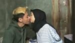 Jilbab Youtuber Mesum Ciuman Coba Ewean